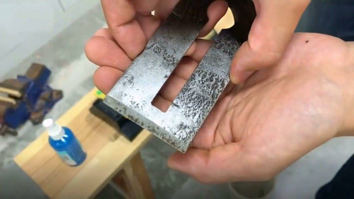 How to sharpen a dull wood plane blade at home